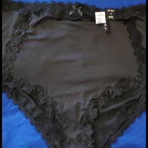 TORRID LACE SEXY BRIEF BLACK